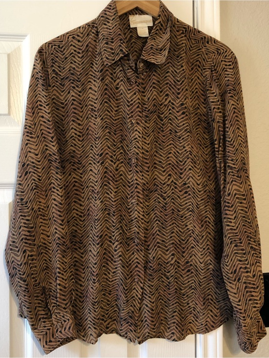 christie & jill Tops - Christie & Jill 100% Silk Button Front Blouse Size 14 | Abstract Animal Print